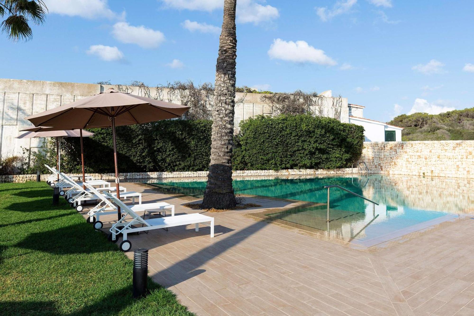 Hotel Aluasoul Menorca - Adults Only S'Algar Esterno foto