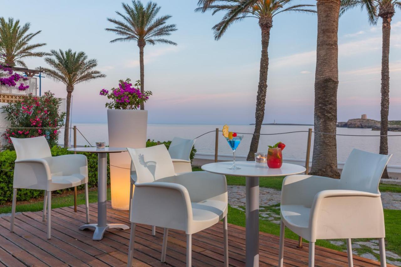 Hotel Aluasoul Menorca - Adults Only S'Algar Esterno foto