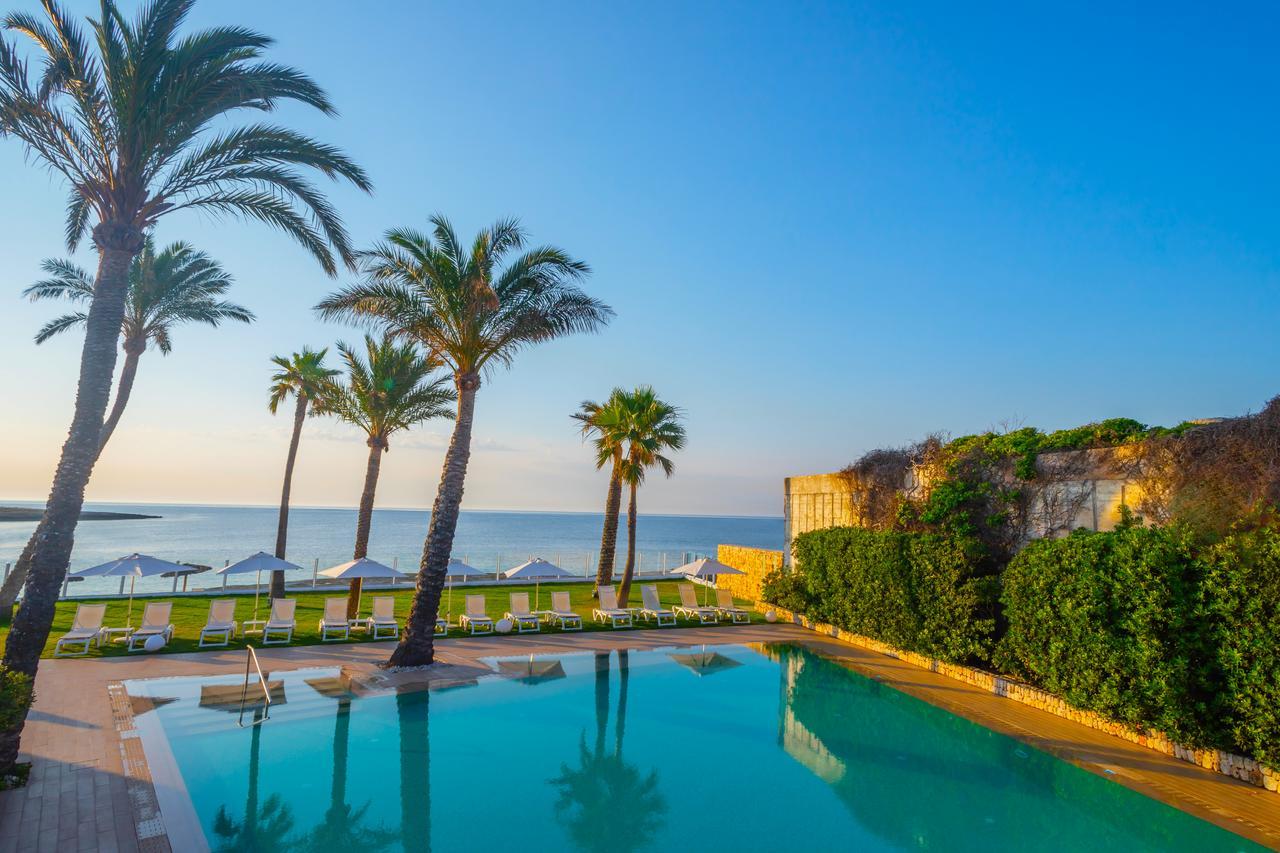 Hotel Aluasoul Menorca - Adults Only S'Algar Esterno foto